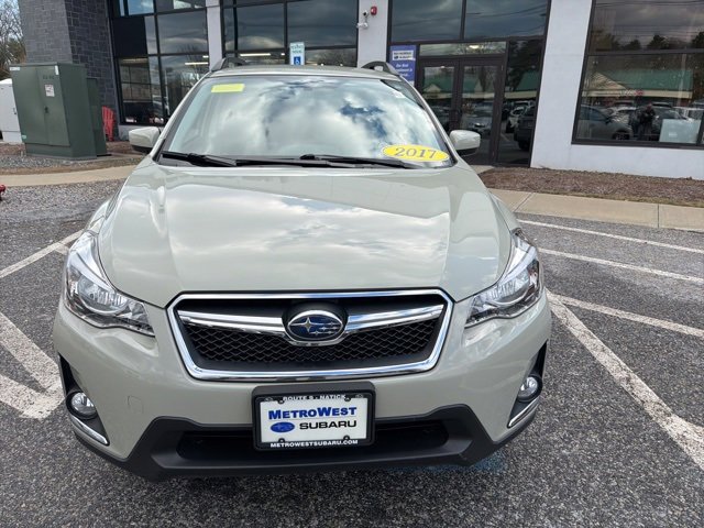 Used 2017 Subaru Crosstrek 2.0i Premium image 14