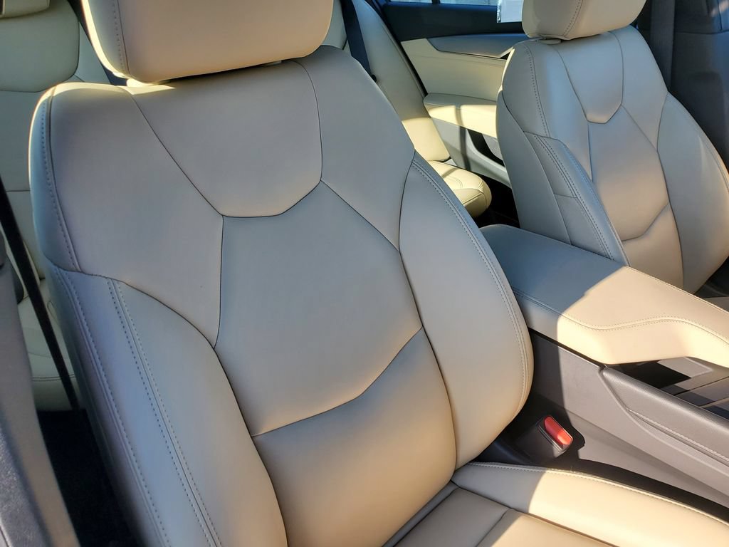 Used 2024 Cadillac CT5 Luxury w/ Sun And Sound Package AWD/4WD image 34