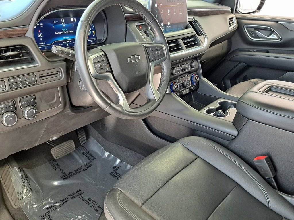 Used 2022 Chevrolet Tahoe Z71 w/ Luxury Package image 8