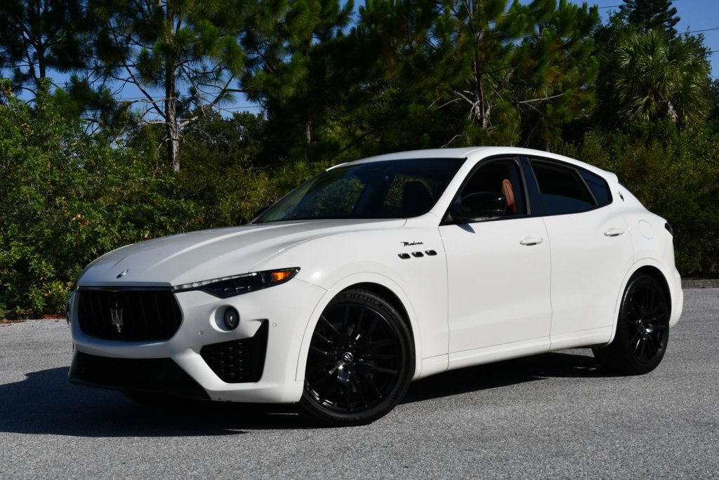 Used 2022 Maserati Levante Modena AWD/4WD image 28