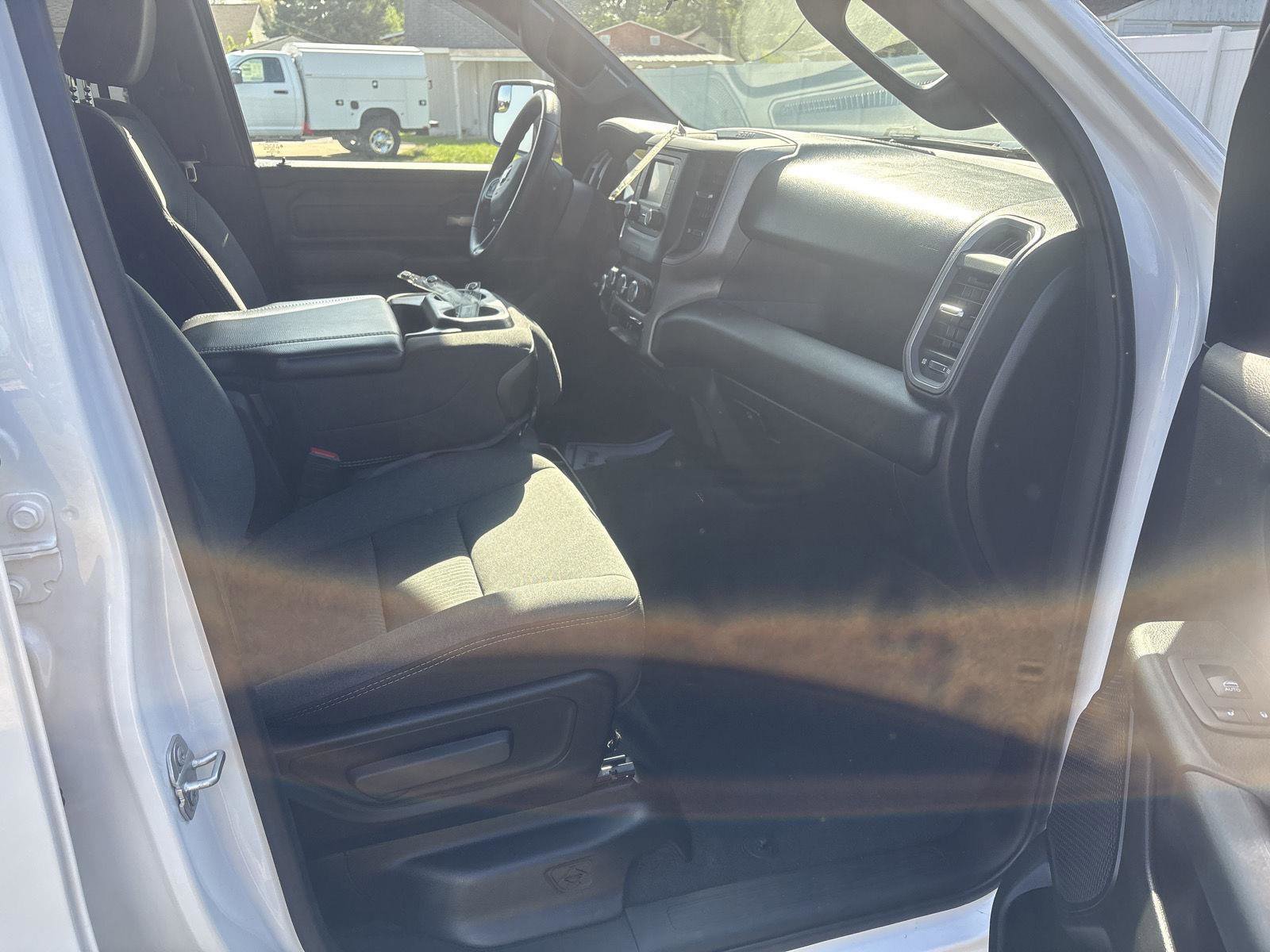 Used 2024 RAM 1500 Tradesman w/ Night Edition AWD/4WD image 13
