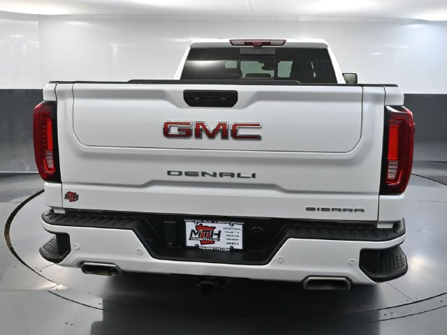 Used 2023 GMC Sierra 1500 Denali w/ Technology Package AWD/4WD image 5