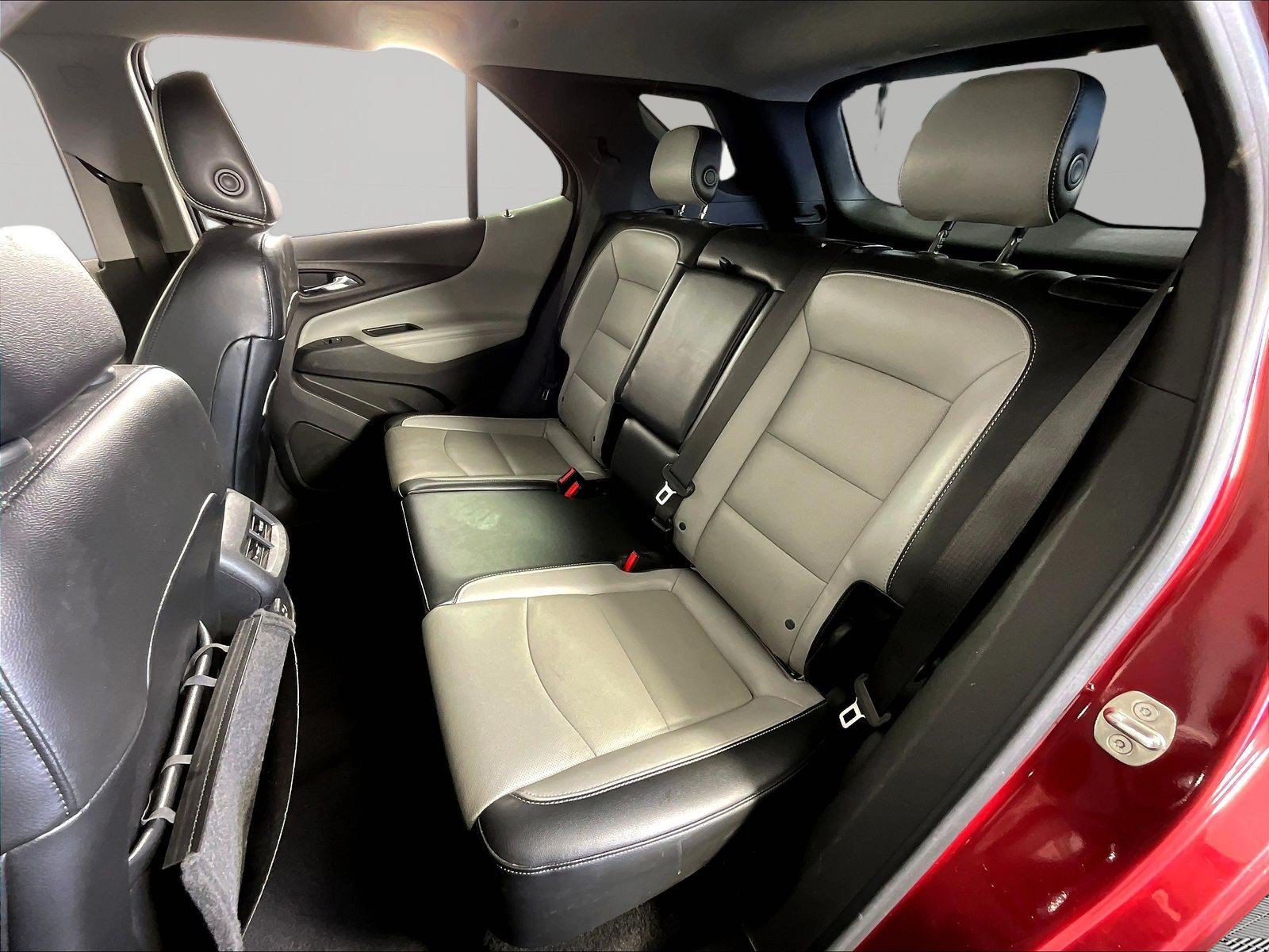 Used 2019 Chevrolet Equinox Premier FWD image 21
