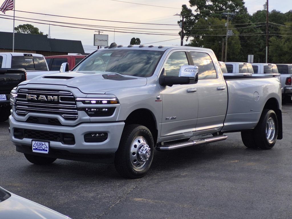 New 2027 RAM 3500 Laramie w/ Sport Appearance Package AWD/4WD image 3