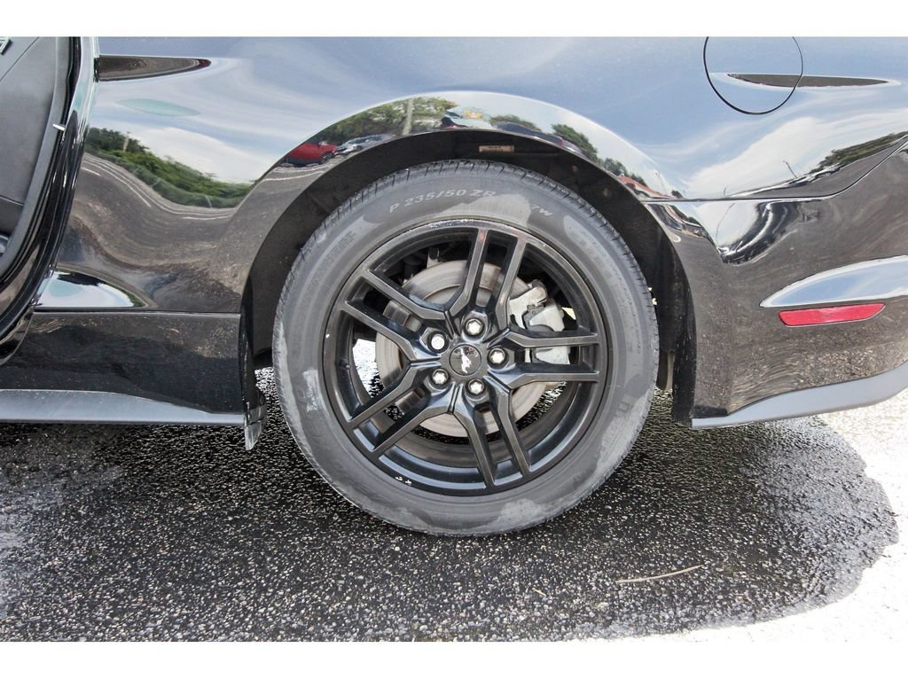 Used 2022 Ford Mustang GT Premium w/ Equipment Group 401A RWD image 31
