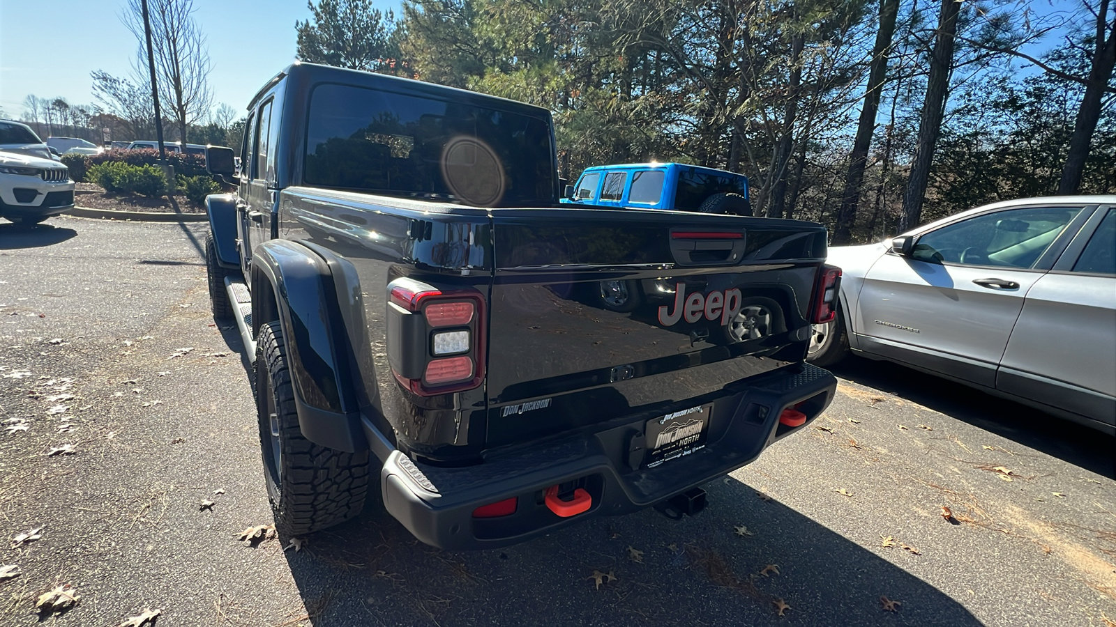 New 2026 Jeep Gladiator Mojave w/ Safety Group AWD/4WD image 10