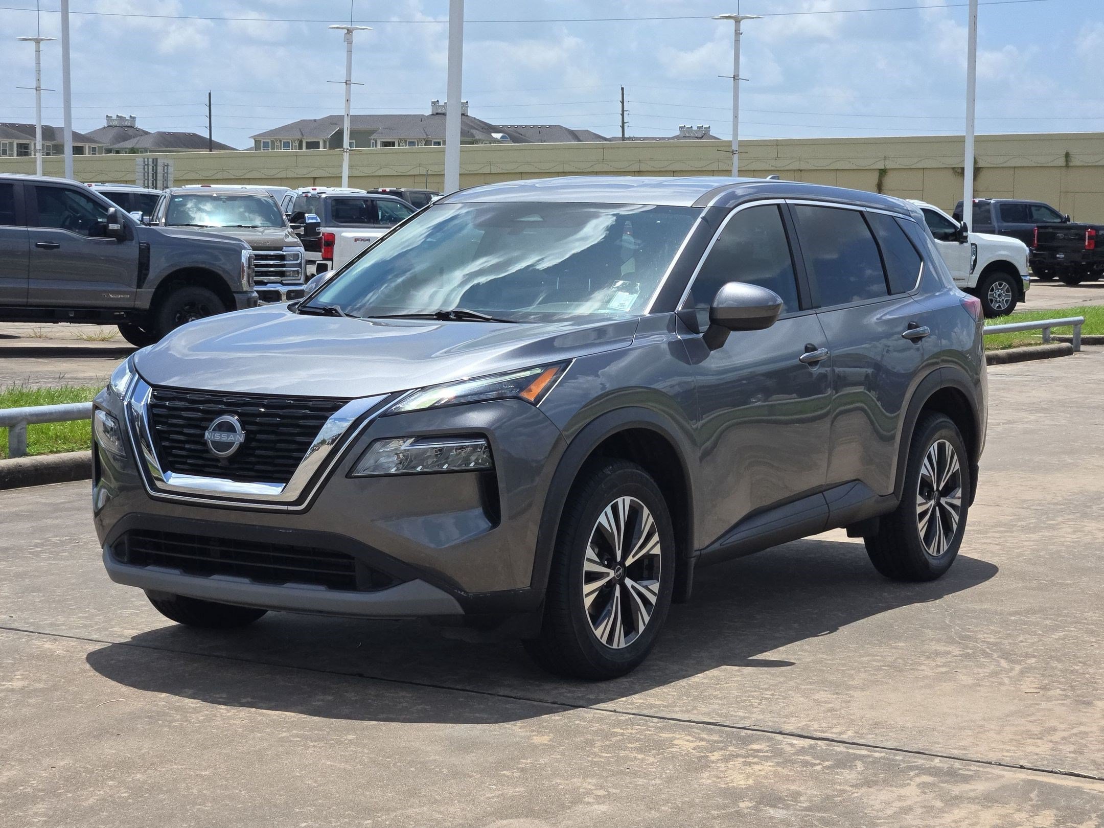 Used 2023 Nissan Rogue SV FWD image 10