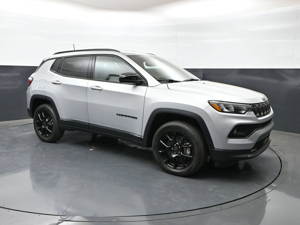 New 2026 Jeep Compass Latitude AWD/4WD image 30