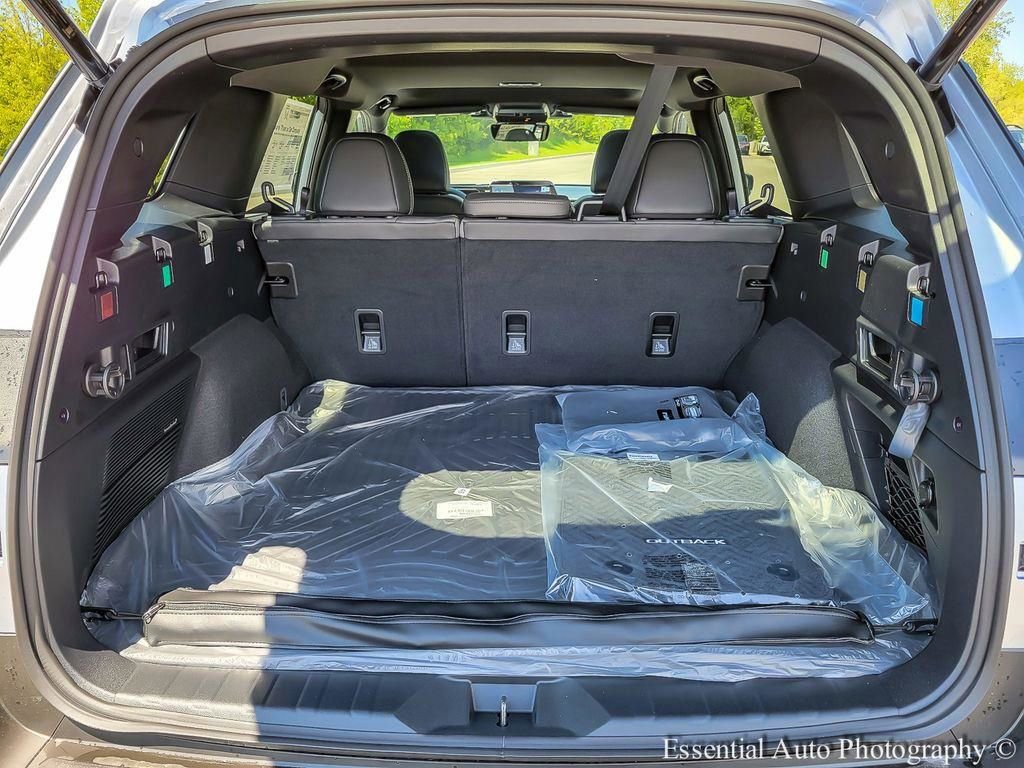 New 2026 Subaru Outback Limited AWD/4WD image 23