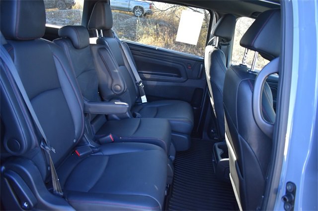 Used 2023 Honda Odyssey Sport image 16