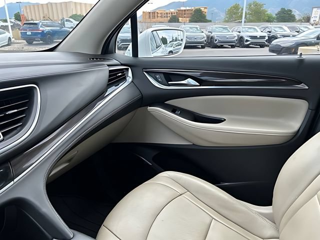 Used 2019 Buick Enclave Essence FWD image 33