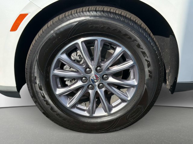 Used 2023 Buick Enclave Essence FWD image 10