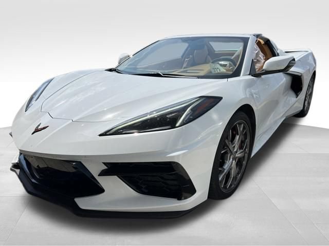 Used 2022 Chevrolet Corvette Stingray Premium Conv w/ Z51 Performance Package RWD image 3