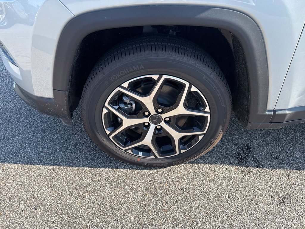 New 2026 Jeep Compass Limited AWD/4WD image 9