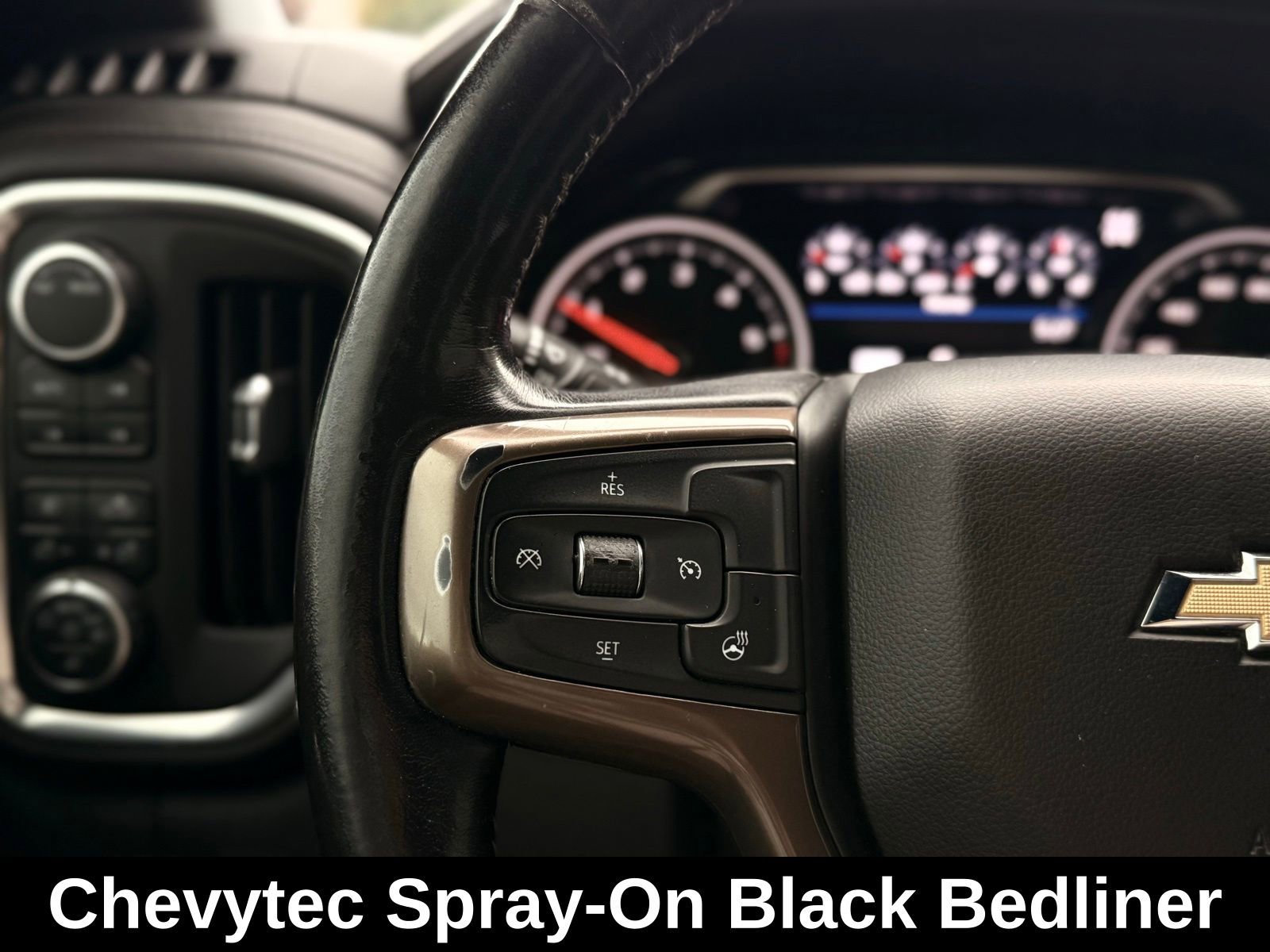 Used 2022 Chevrolet Silverado 1500 High Country w/ LPO, Dark Essentials Package image 34