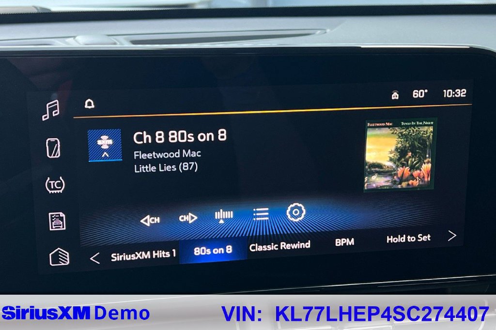 Used 2025 Chevrolet Trax LT w/ LT Convenience Package FWD image 28