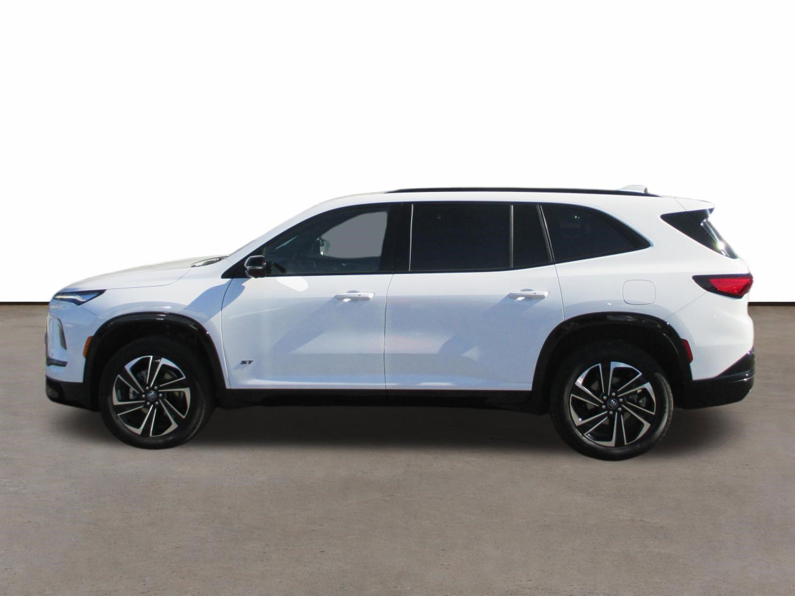 Used 2025 Buick Enclave Sport Touring AWD/4WD image 2