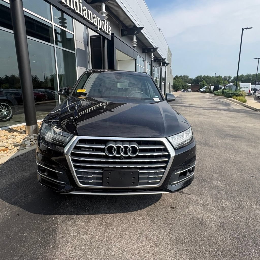 Used 2018 Audi Q7 3.0T Premium Plus w/ Premium Plus Package AWD/4WD image 3