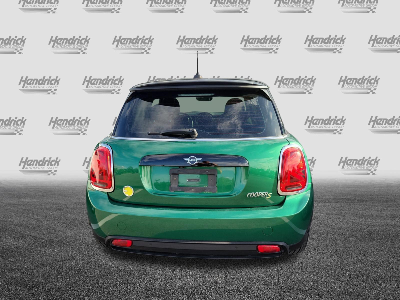 Used 2024 MINI Cooper SE FWD image 9