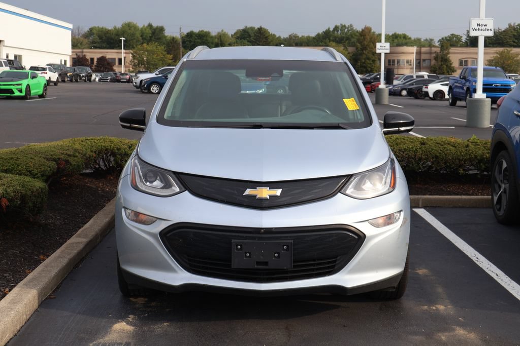 Used 2017 Chevrolet Bolt Premier w/ Driver Confidence II Package FWD image 2