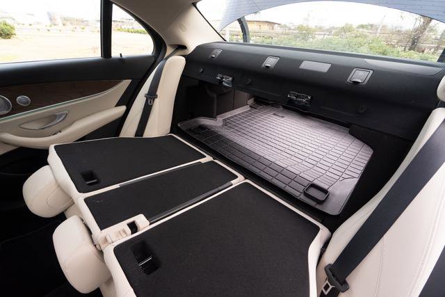 Used 2020 Mercedes-Benz E 350 Sedan image 32