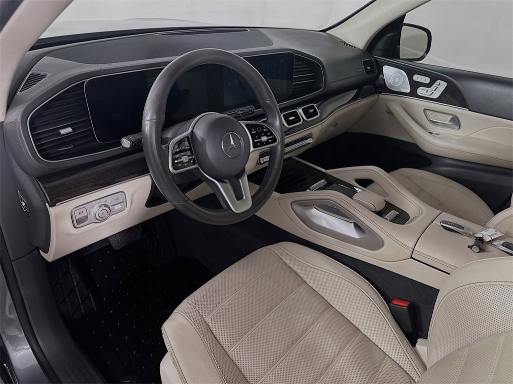 Used 2020 Mercedes-Benz GLS 450 4MATIC image 30