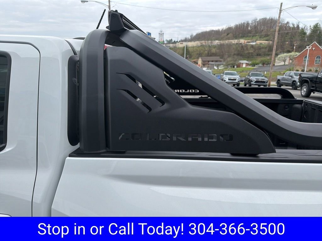 New 2026 Chevrolet Colorado Z71 w/ Midnight Edition AWD/4WD image 10