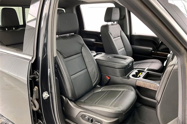 Certified 2020 GMC Sierra 3500 Denali w/ Denali Ultimate Package image 7
