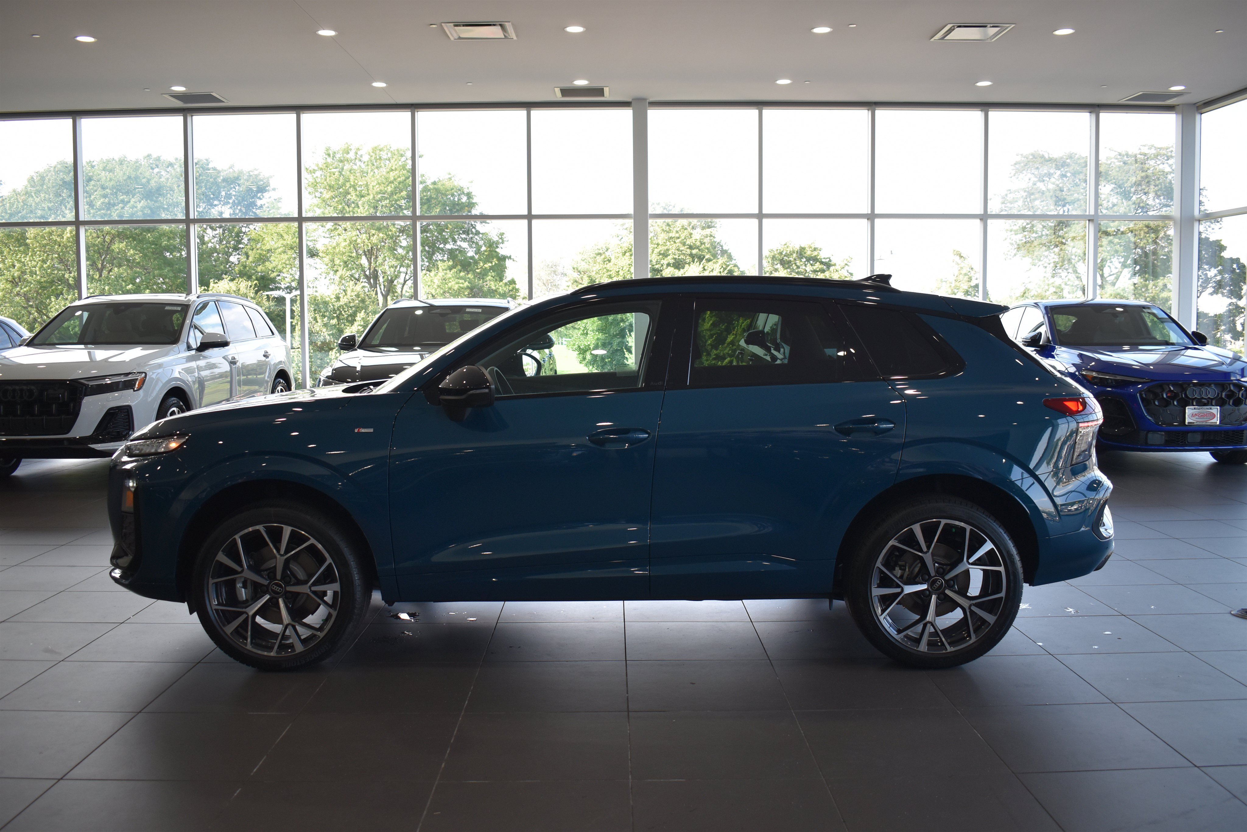 New 2026 Audi Q3 quattro 2.0T AWD/4WD image 4