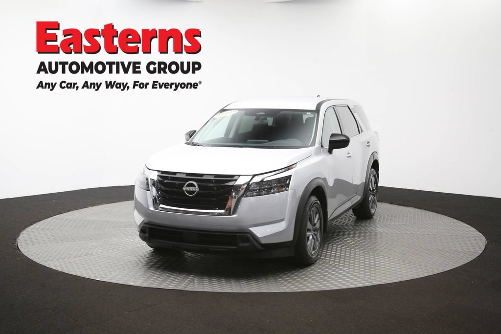 Used 2023 Nissan Pathfinder S AWD/4WD image 54