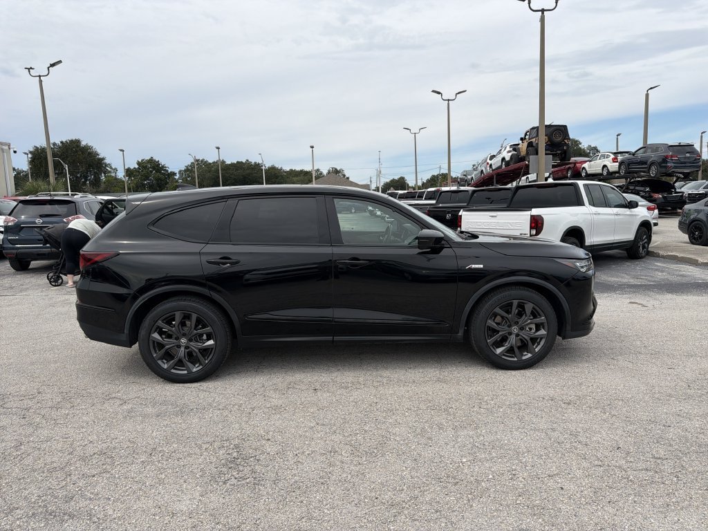 Used 2022 Acura MDX A-Spec AWD/4WD image 3