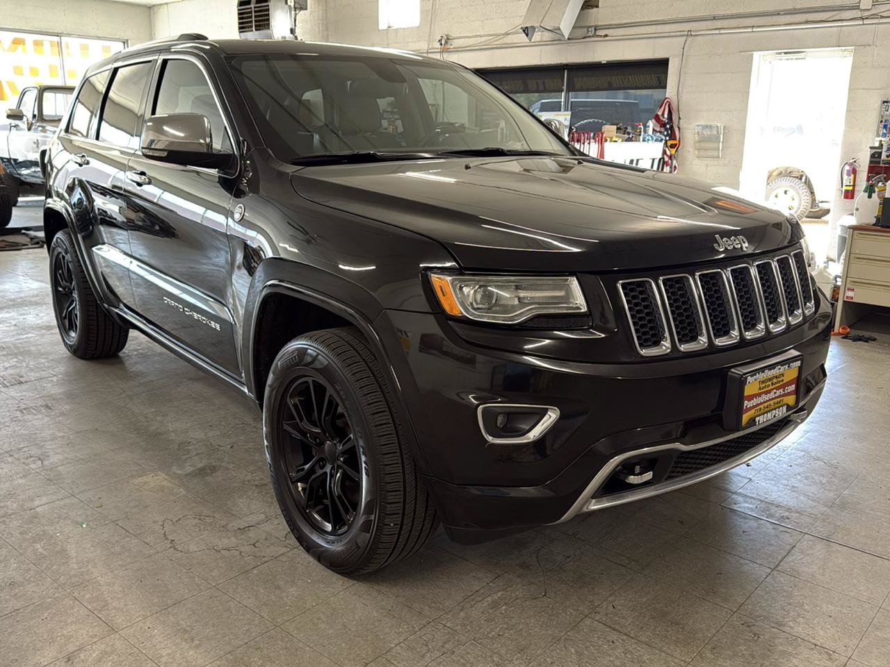 Used 2015 Jeep Grand Cherokee Overland AWD/4WD image 76