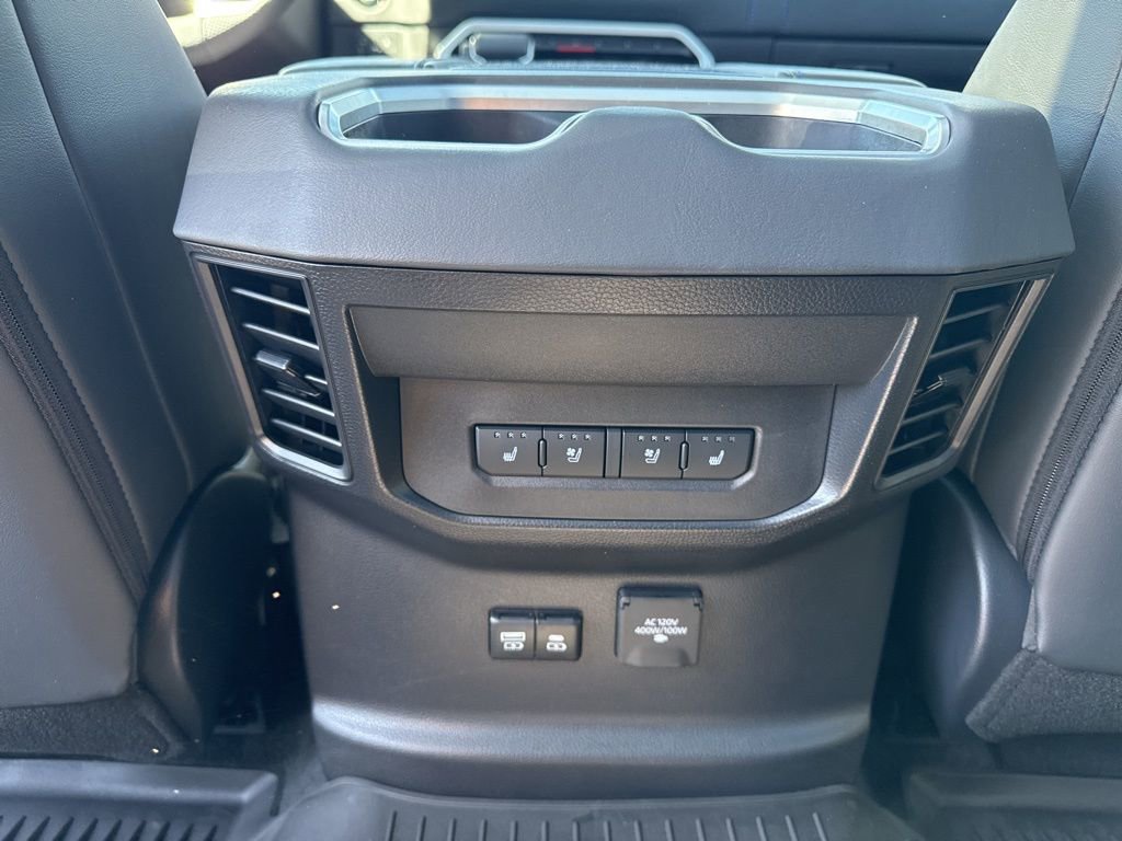 Used 2025 Toyota Tundra Platinum AWD/4WD image 14