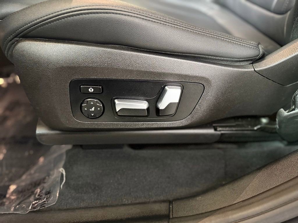 Used 2019 BMW X3 xDrive30i w/ Convenience Package image 17