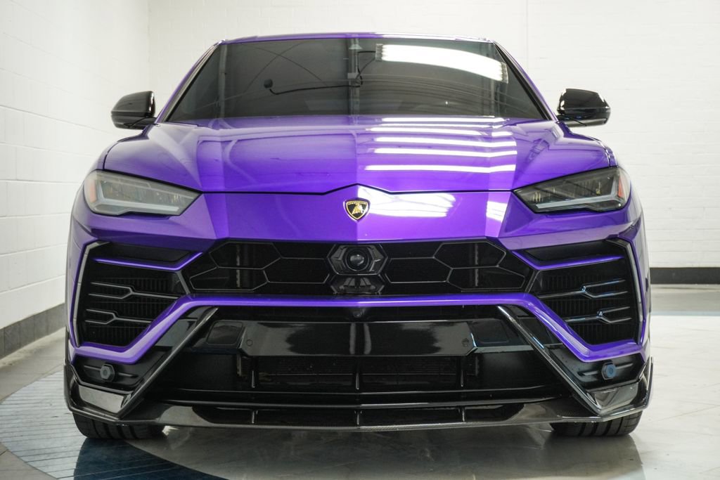 Used 2022 Lamborghini Urus AWD/4WD image 40