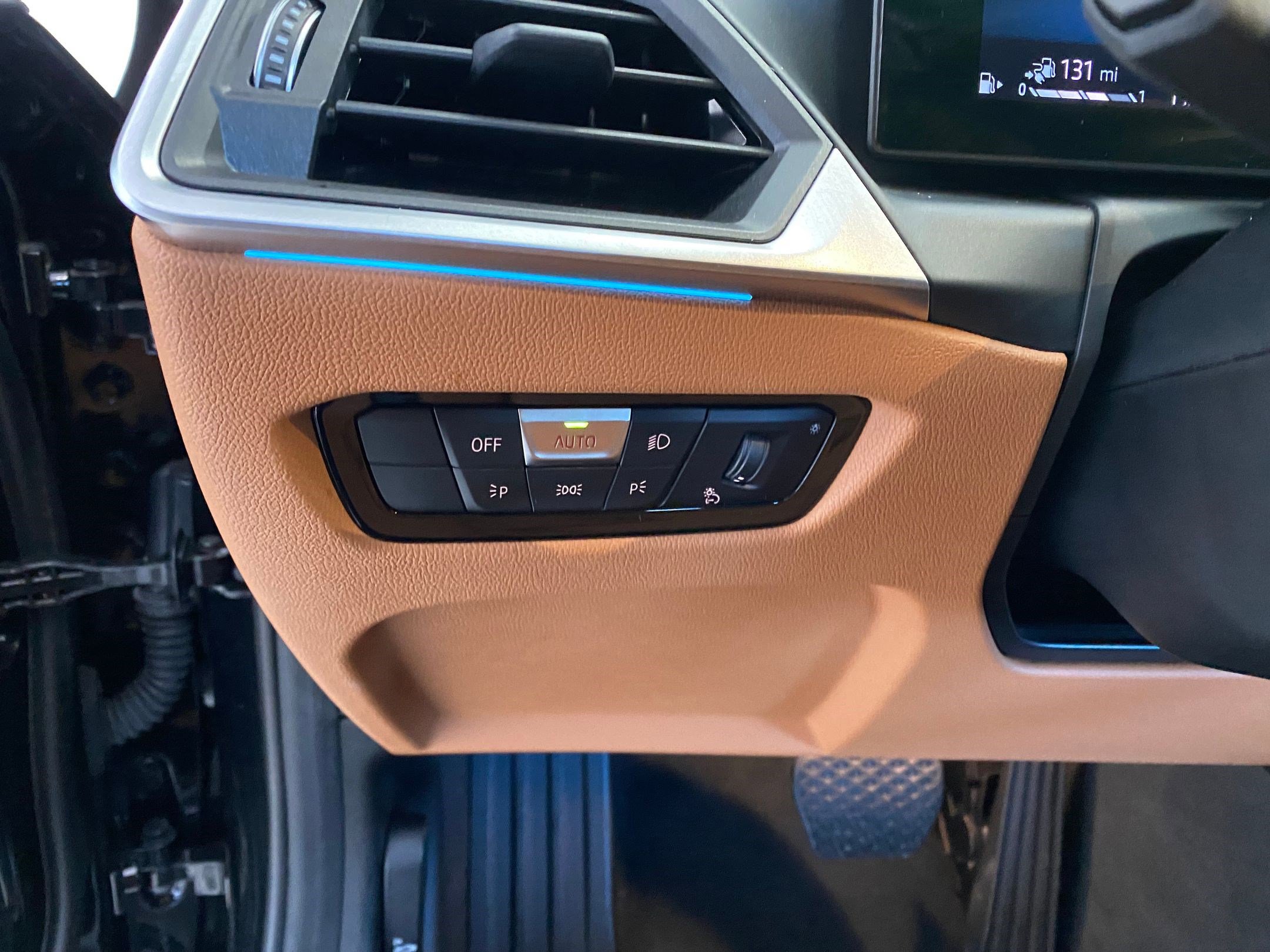 Certified 2023 BMW 330e xDrive w/ Driving Assistance Package image 19