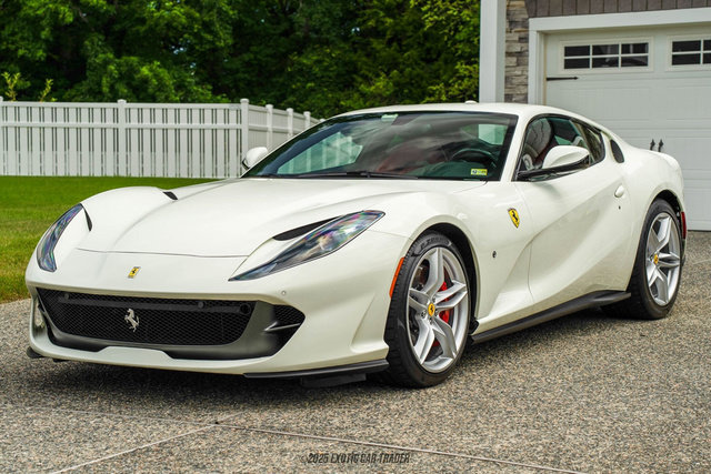 Used 2019 Ferrari 812 Superfast image 14