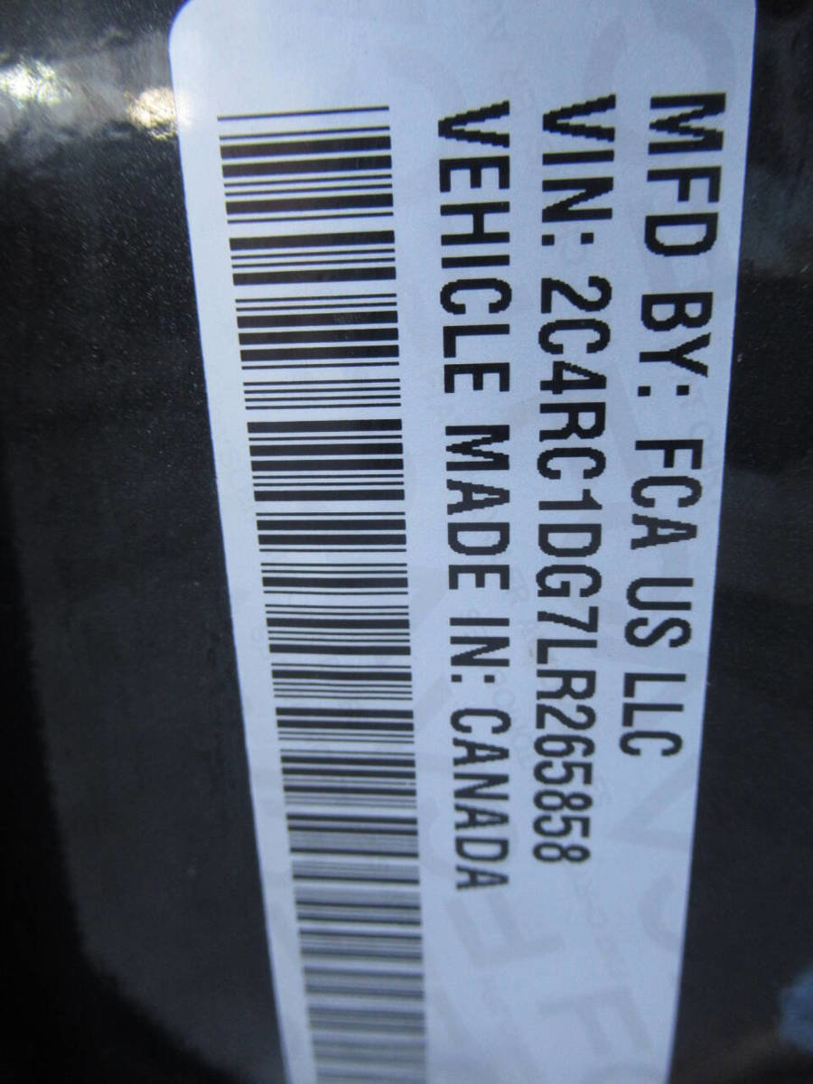 Used 2020 Chrysler Voyager Lxi image 20