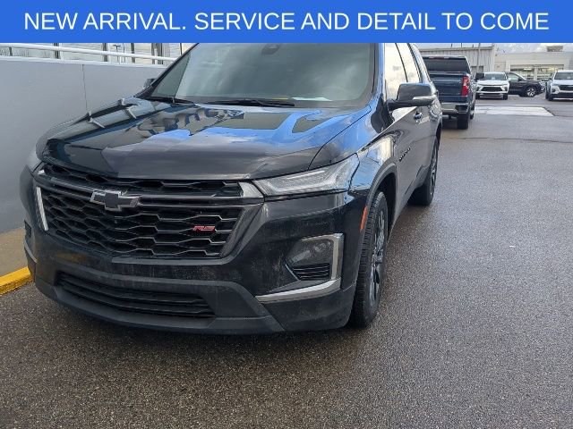 Used 2024 Chevrolet Traverse RS w/ LPO, Floor Liner Package image 9