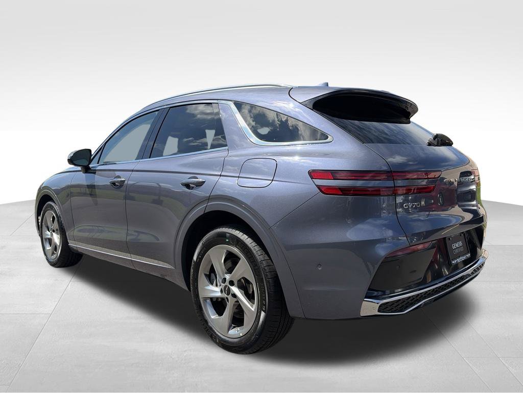Used 2026 Genesis GV70 2.5T Advanced AWD/4WD image 15