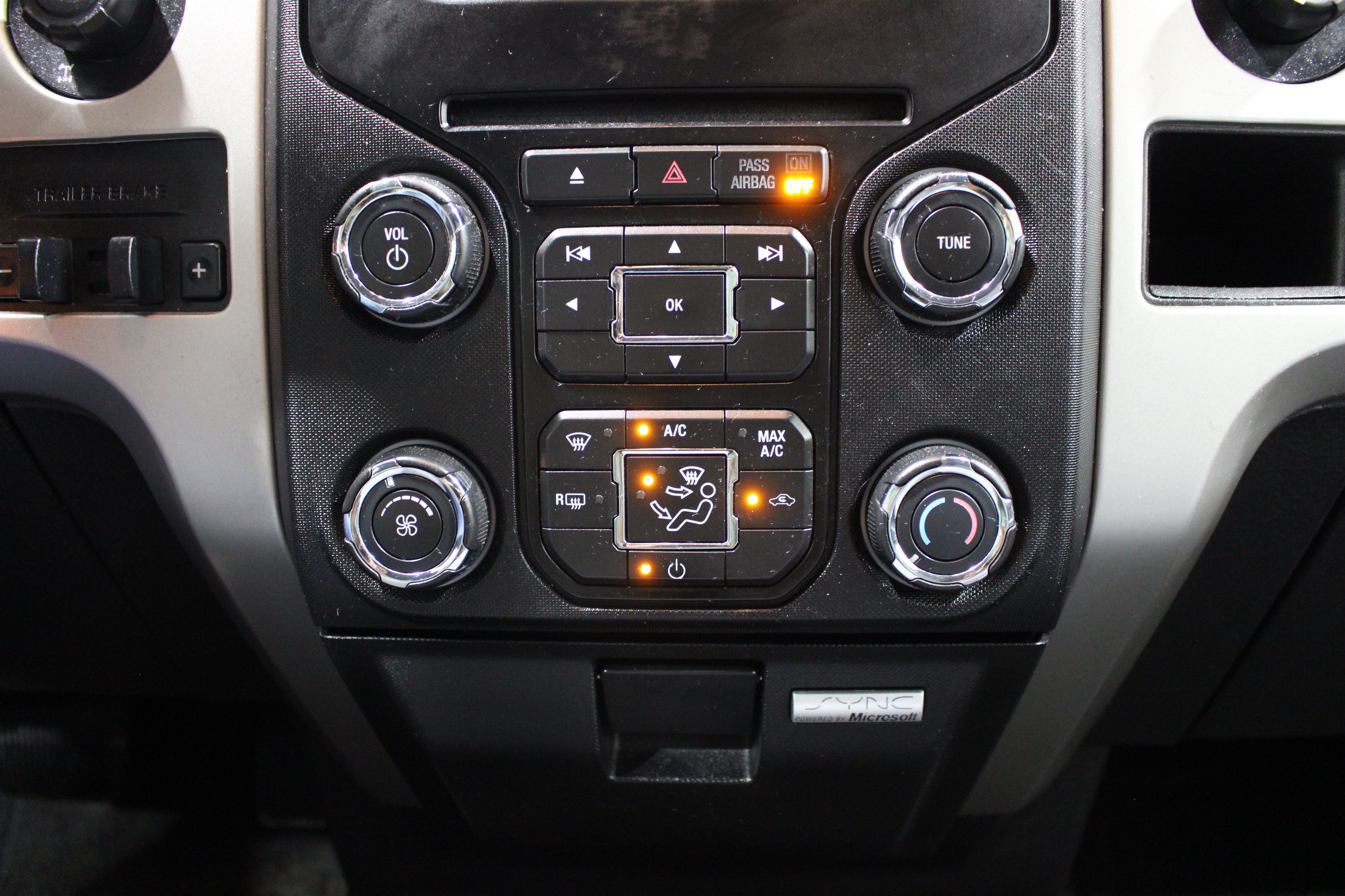 Used 2014 Ford F150 XLT w/ Equipment Group 302A Luxury RWD image 15