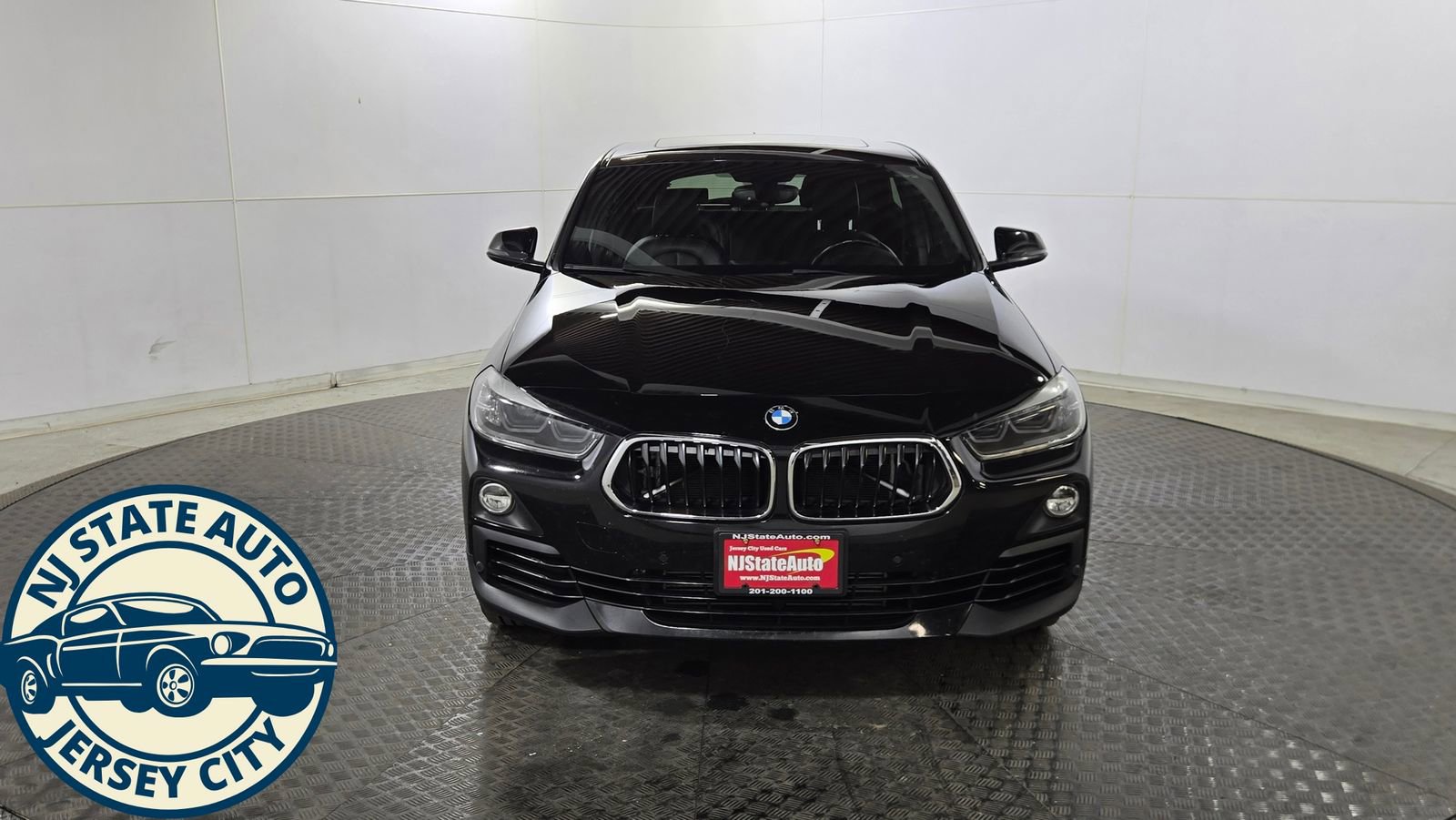 Used 2018 BMW X2 xDrive28i w/ Convenience Package AWD/4WD image 2