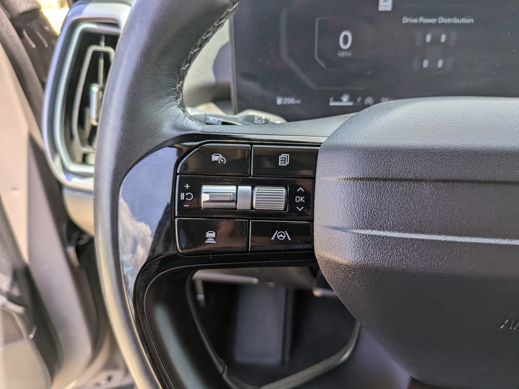 Certified 2026 Kia Sorento SX AWD/4WD image 32