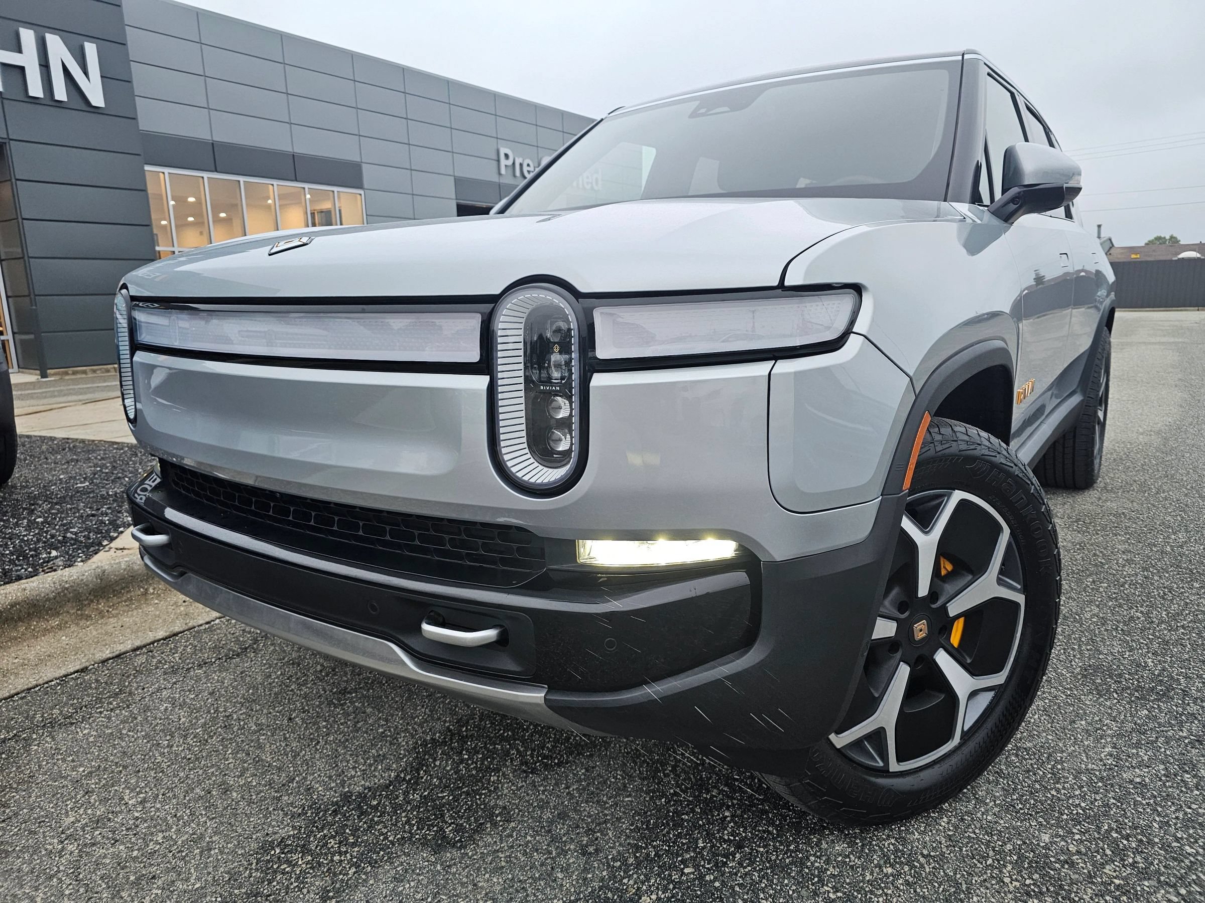 Used 2024 Rivian R1S Adventure Quad
