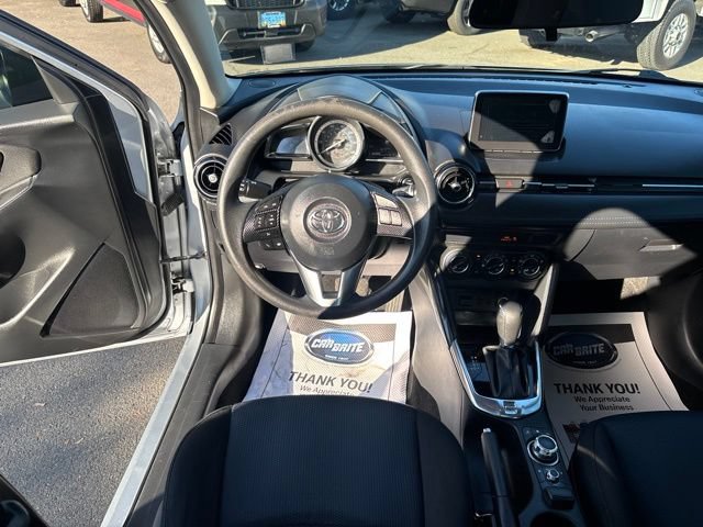 Used 2017 Toyota Yaris iA FWD image 28