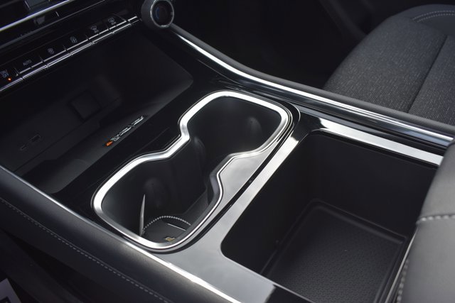 New 2026 Chevrolet Traverse LT w/ Sun and Wheel Package image 30