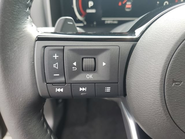 Certified 2023 Nissan Rogue Platinum w/ Platinum Premium Package FWD image 17