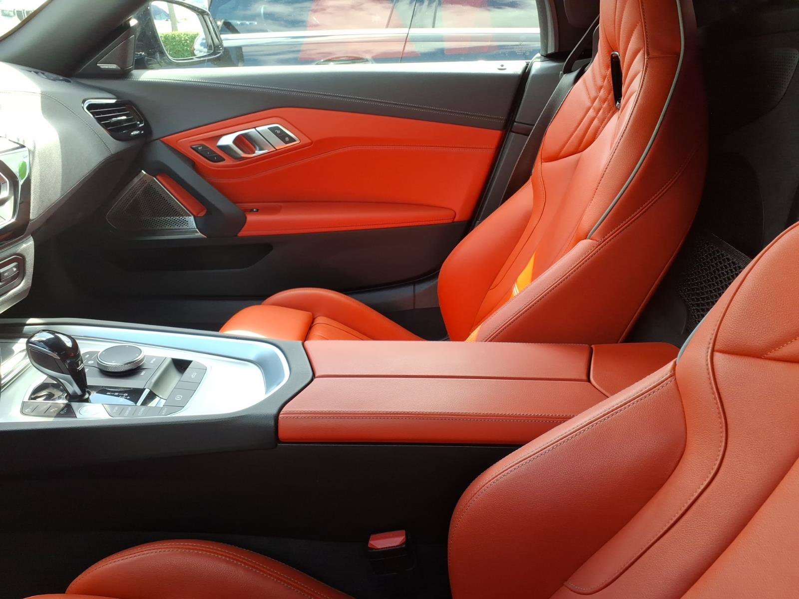 Used 2024 BMW Z4 M40i w/ Premium Package RWD image 14