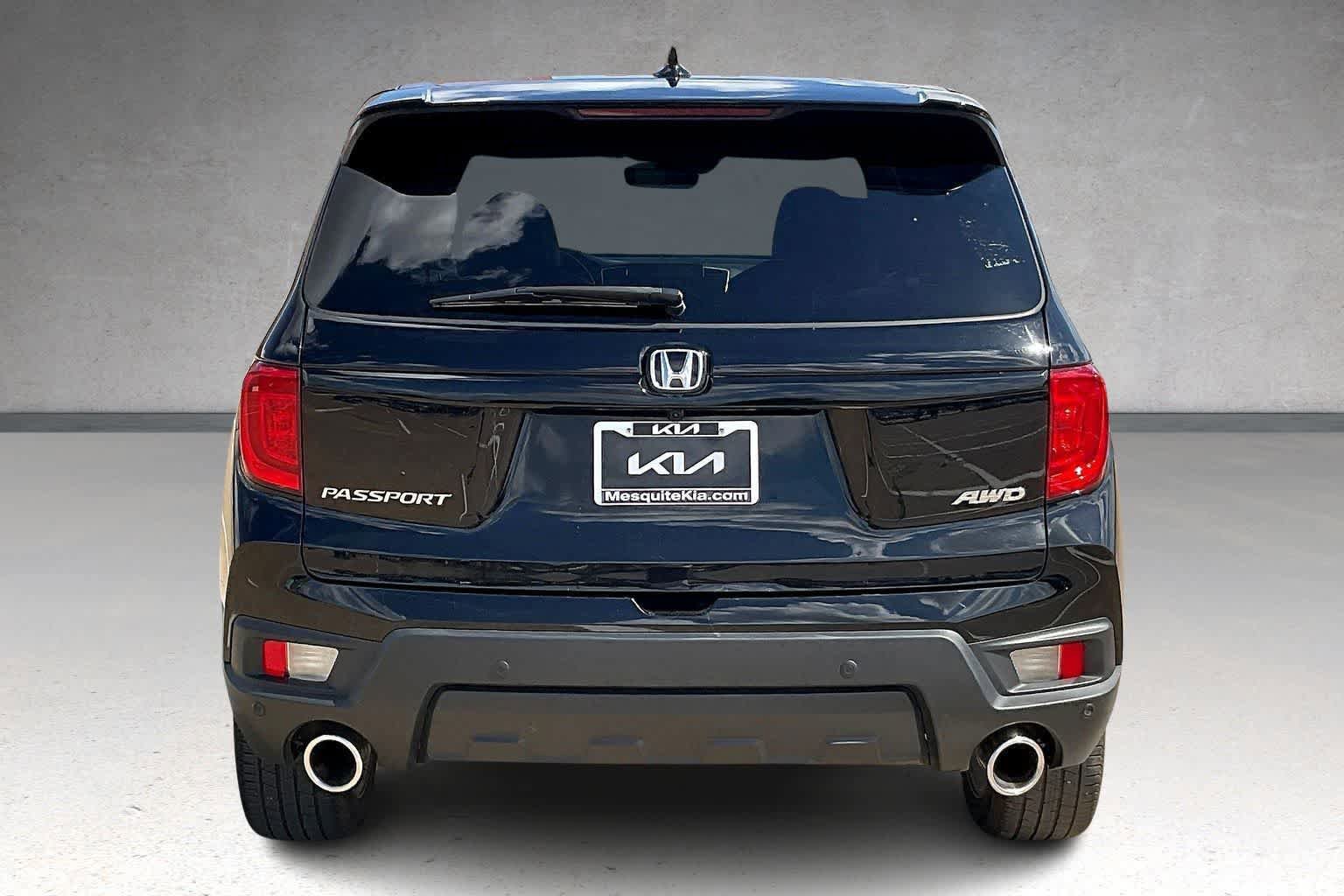 Used 2024 Honda Passport EX-L image 5