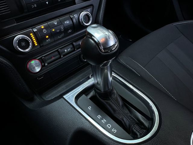 Used 2018 Ford Mustang Coupe image 27